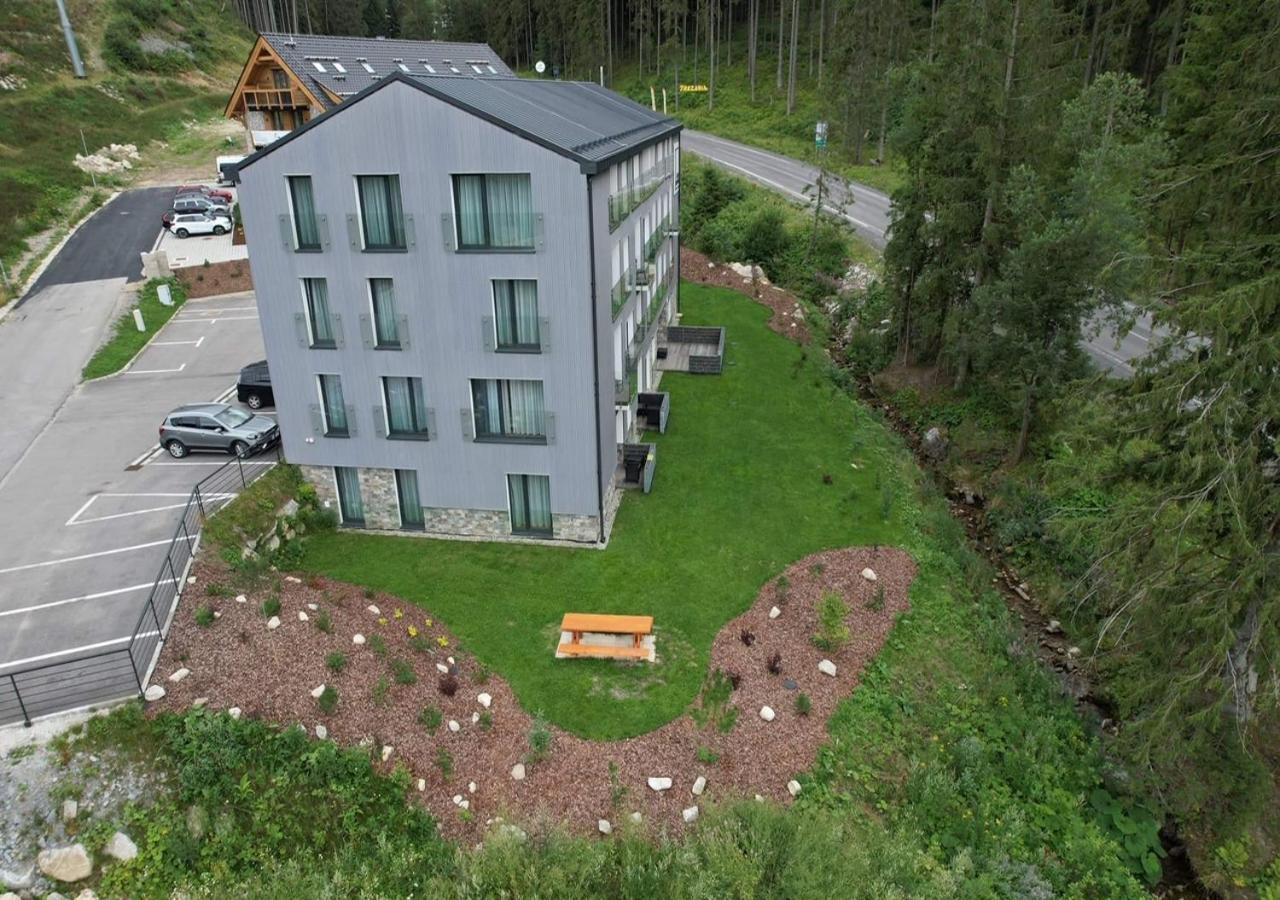 Apartmany Stiavnica & Durkova - Galeria Apartments Jasna Lucky Demanovska Dolina Bagian luar foto